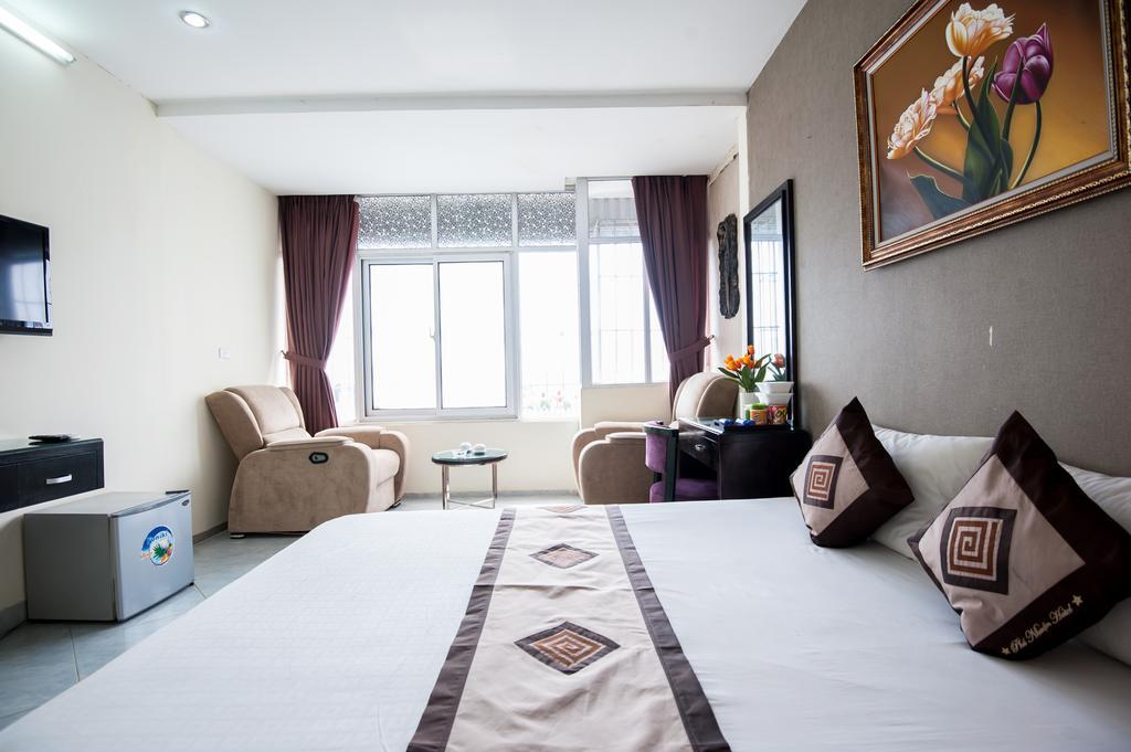 Phu Nhuan Hotel Ханой Екстериор снимка