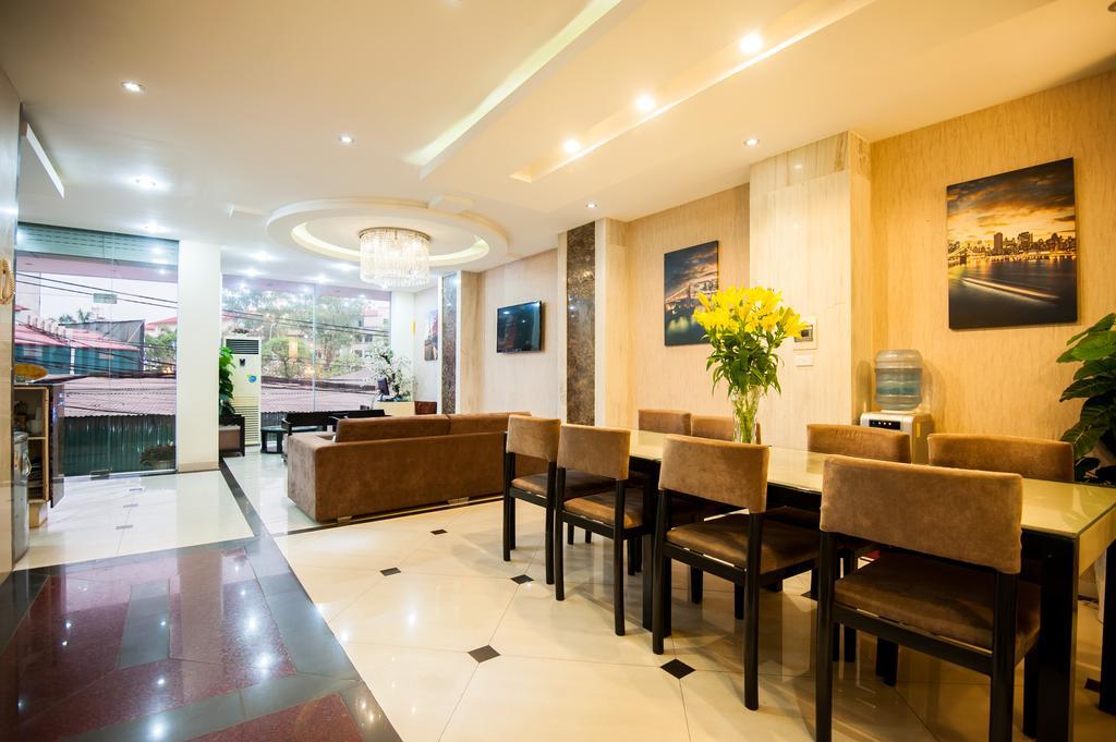 Phu Nhuan Hotel Ханой Екстериор снимка
