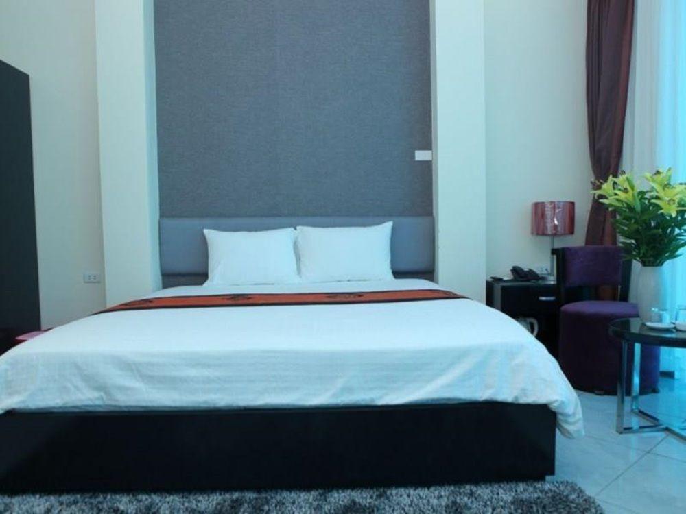 Phu Nhuan Hotel Ханой Екстериор снимка
