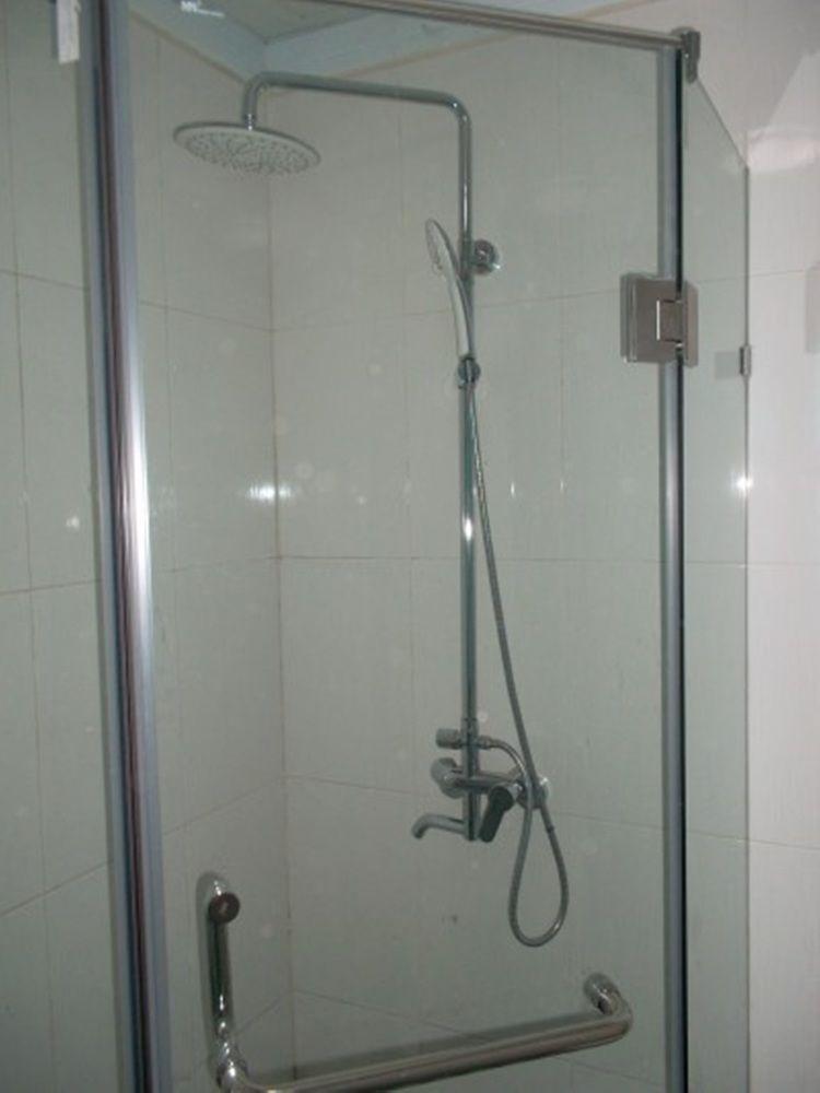 Phu Nhuan Hotel Ханой Екстериор снимка
